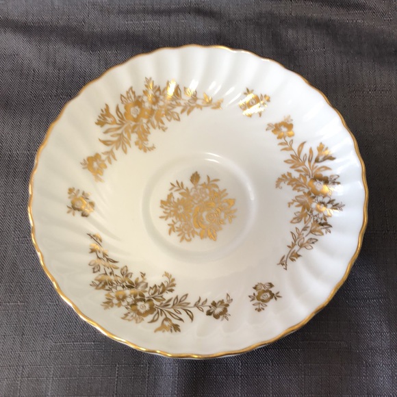 🇬🇧4 ANTIQUE ENGLISH MINTON CHINA🇬🇧 DISCONTINUED ANCESTRAL GOLD PATTERN. EUC - Picture 6 of 8